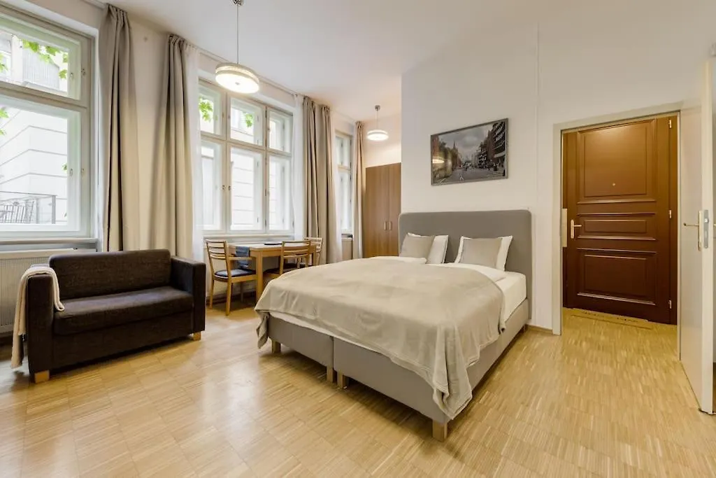 Deluxe Suite In Prime Location Prague Czech Republic
