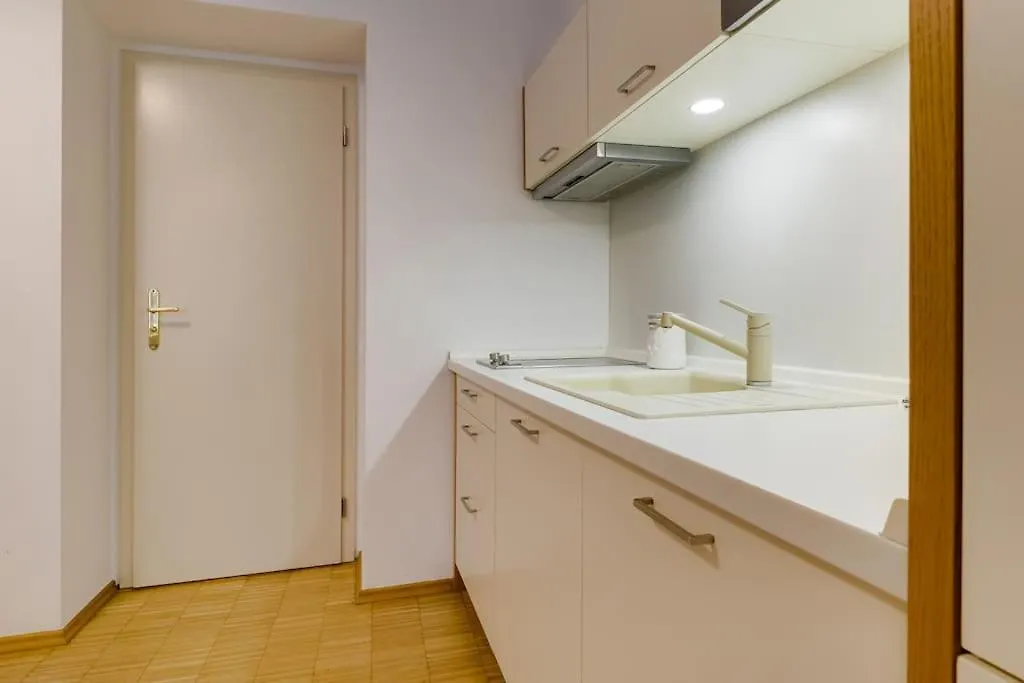 Deluxe Suite In Prime Location Prague Czech Republic