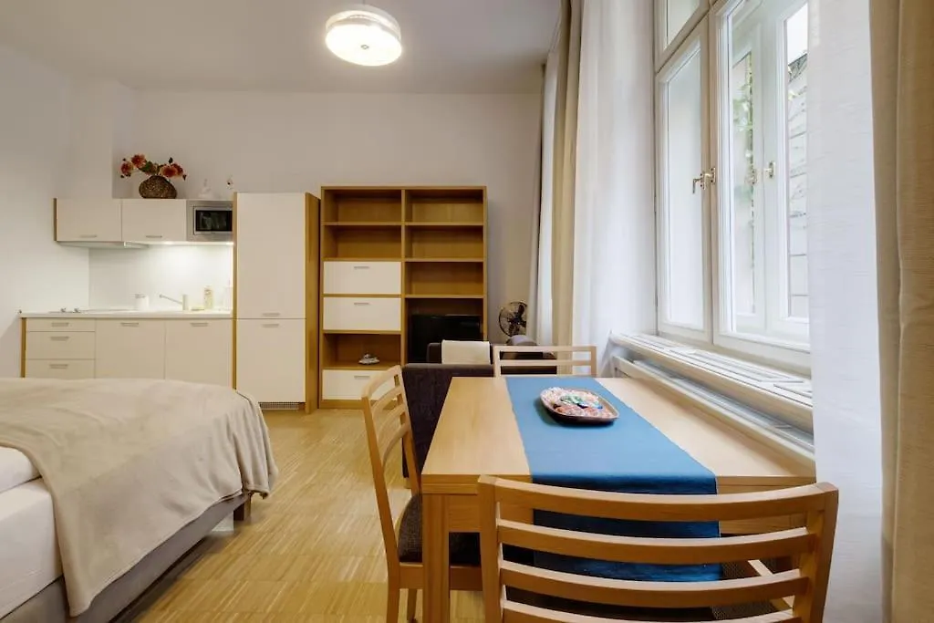 Deluxe Suite In Prime Location Prague
