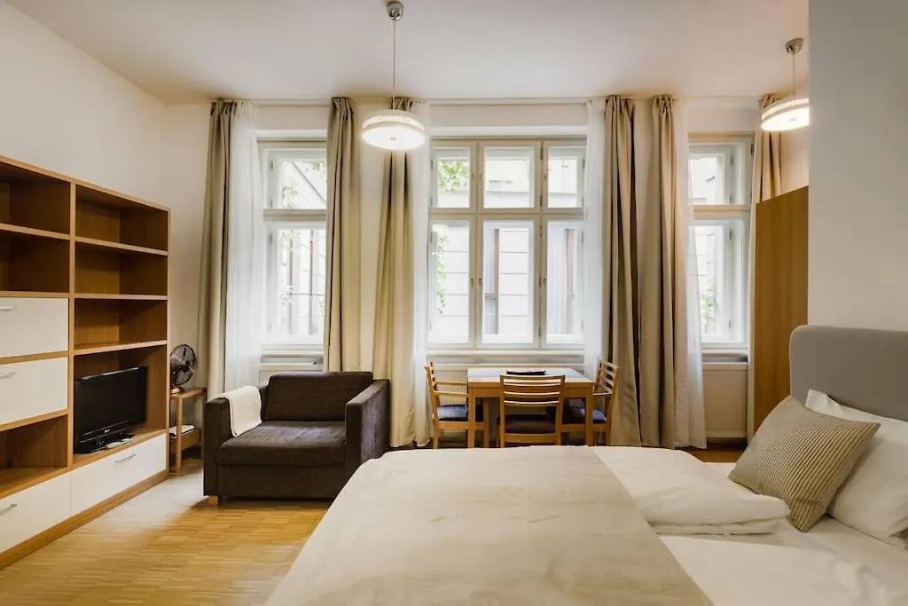 Deluxe Suite In Prime Location Prague